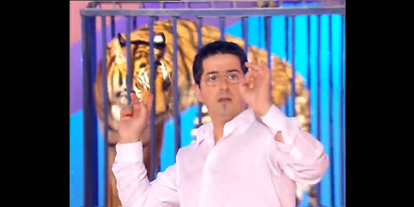 transformation élodi fregé en tigre magicien pierre ruby